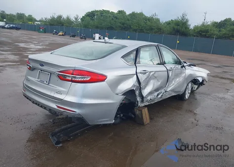 2020 Ford Fusion Hybrid Se z USA, uszkodzony, nr VIN 3FA6P0LU1LR173427